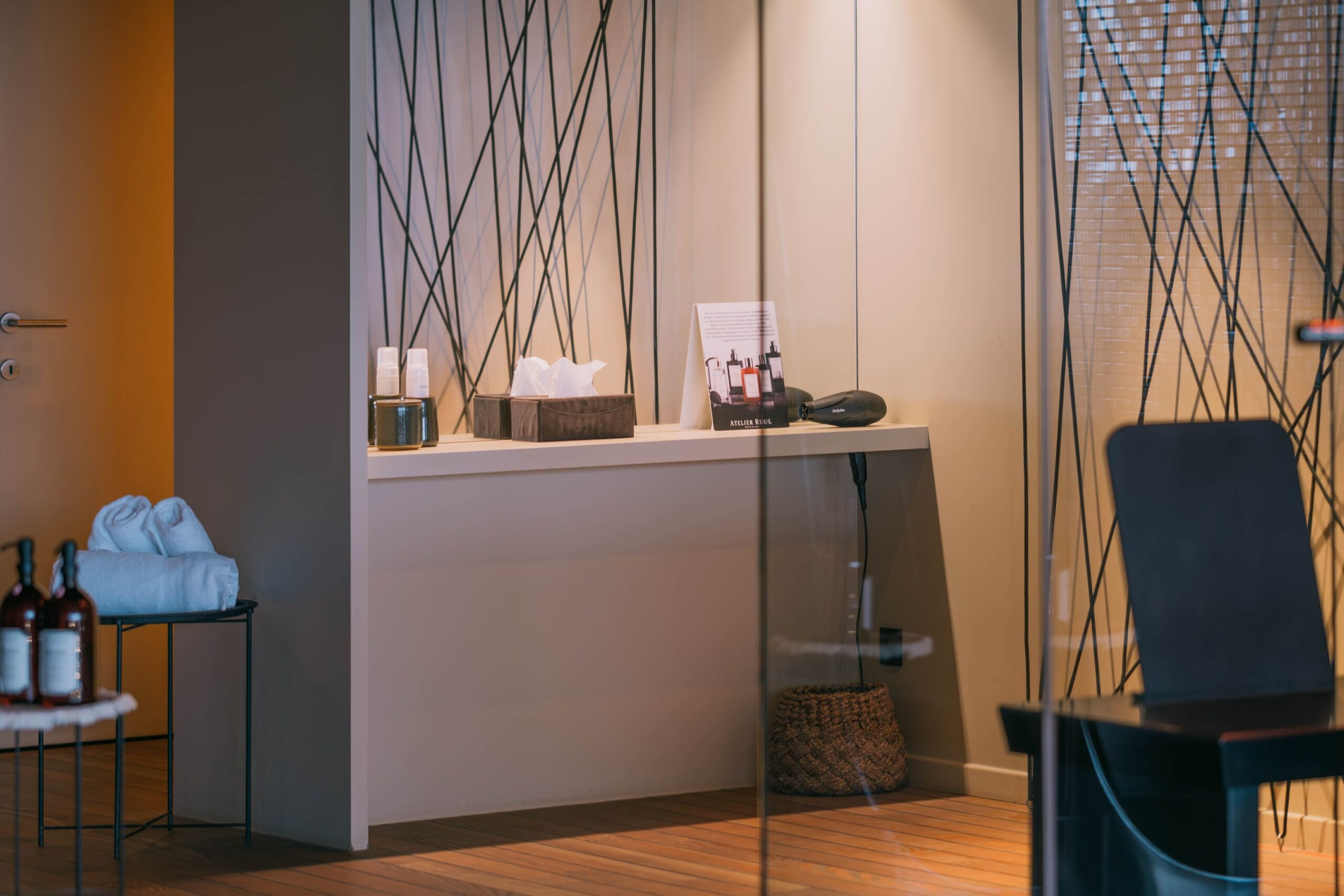 Spa privatif Essence Wood "Soirée détente" 2pers (2x30min de massage - 4h) – Image 6